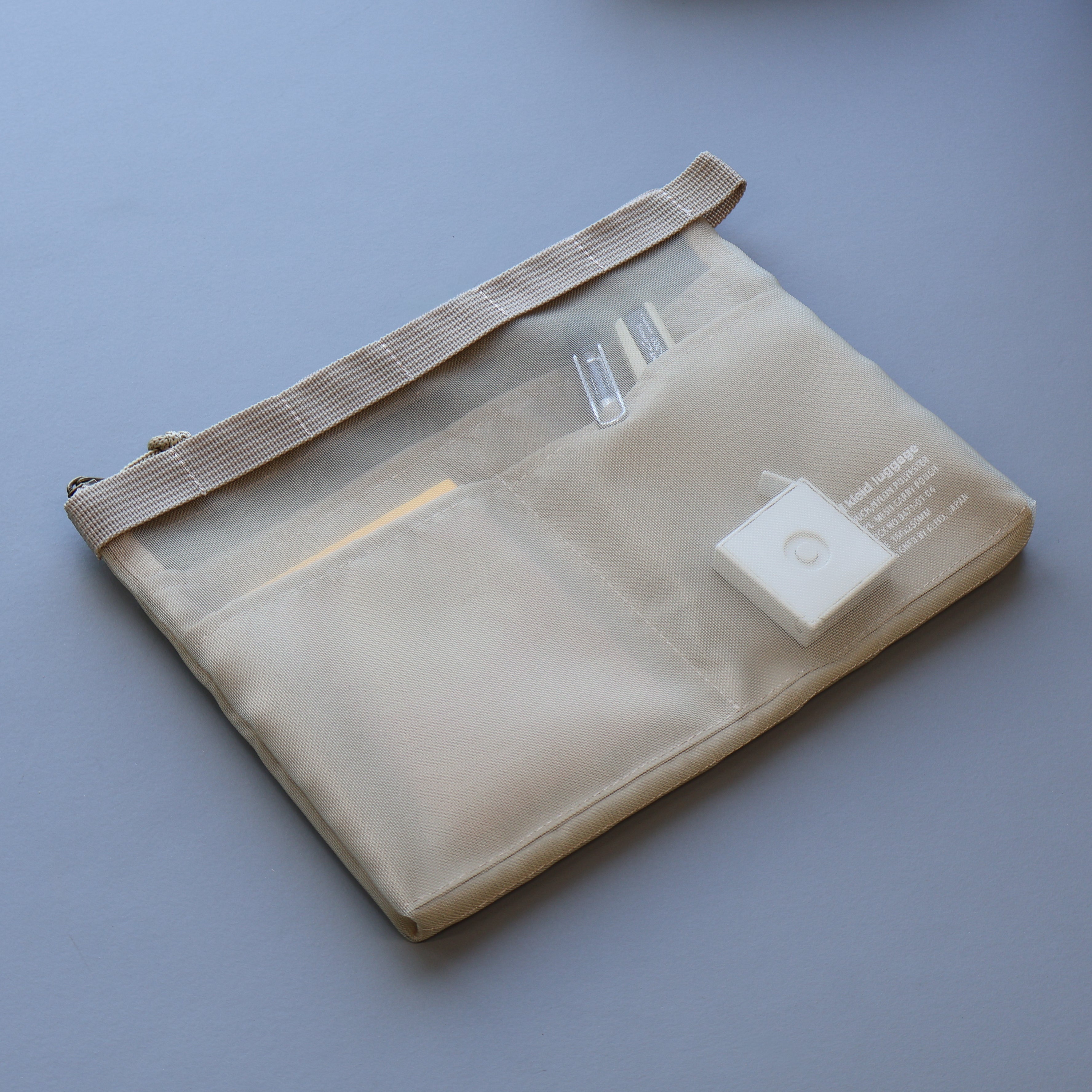 kleid / Mesh carry pouch – Neueオンラインストア｜もっと愛着のわく