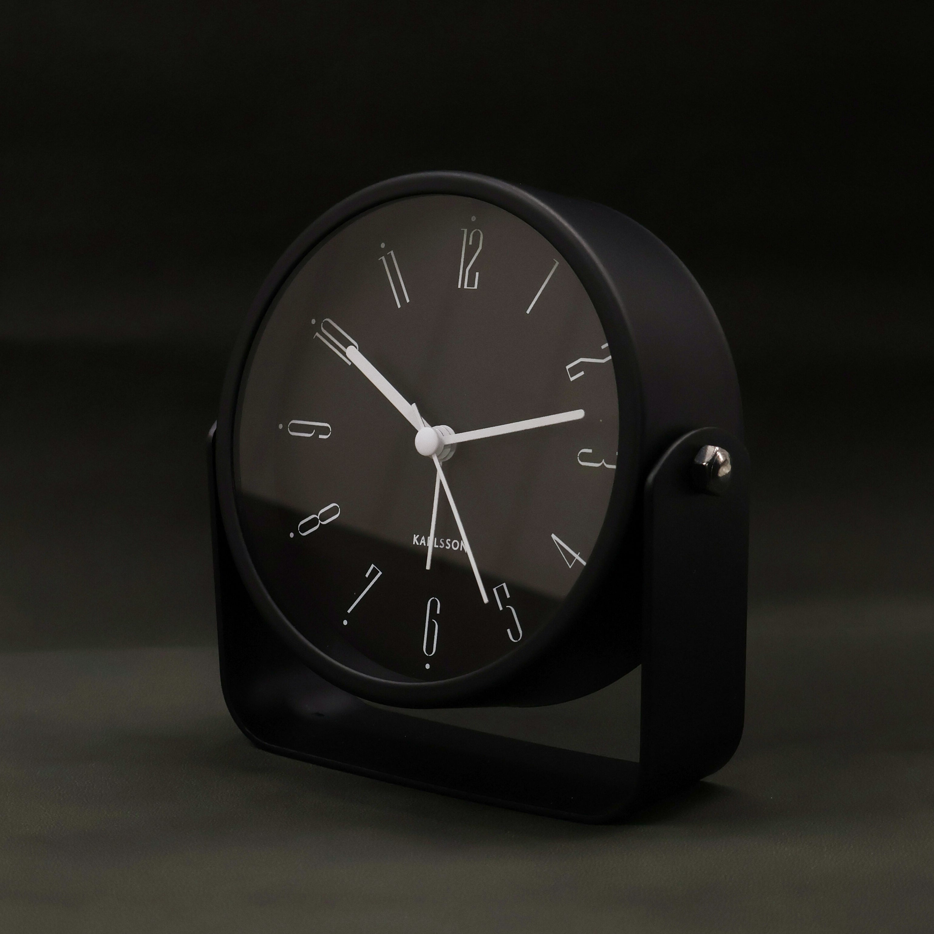 KARLSSON ］Alarm clock Regal Numbers – Neueオンラインストア