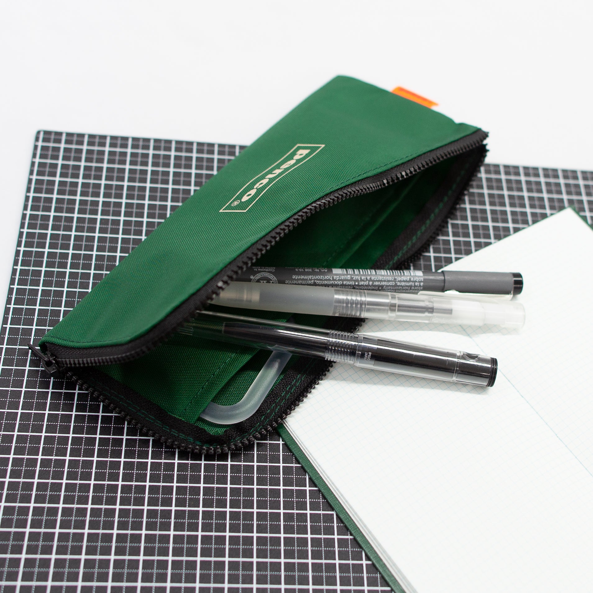 【ねも】ぺたんこケース×6 penco ］フラットペンケース – Neueオンラインストア｜もっと愛着の
