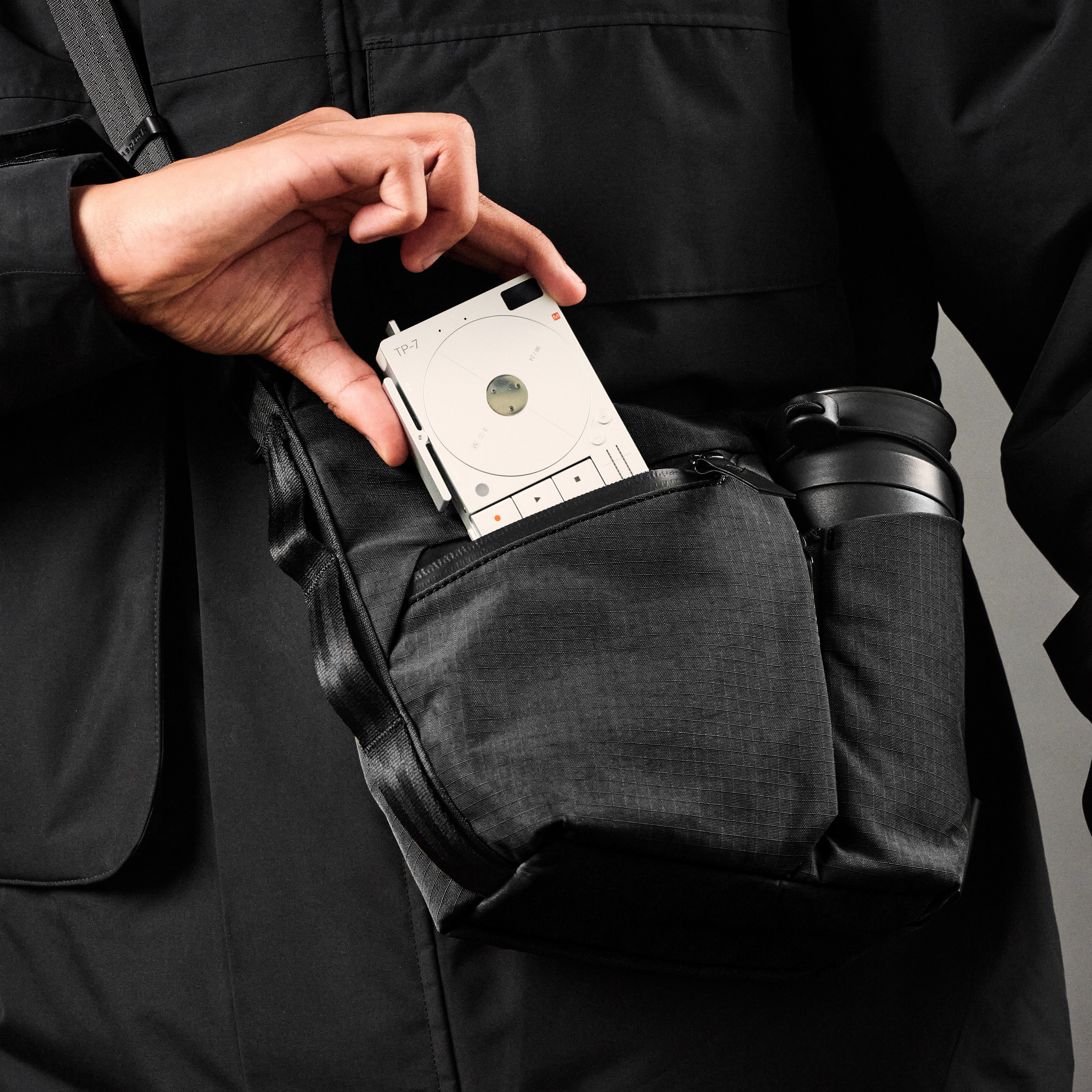 ALPAKA / FLOW SATCHEL 2L – Neueオンラインストア｜もっと愛着のわく