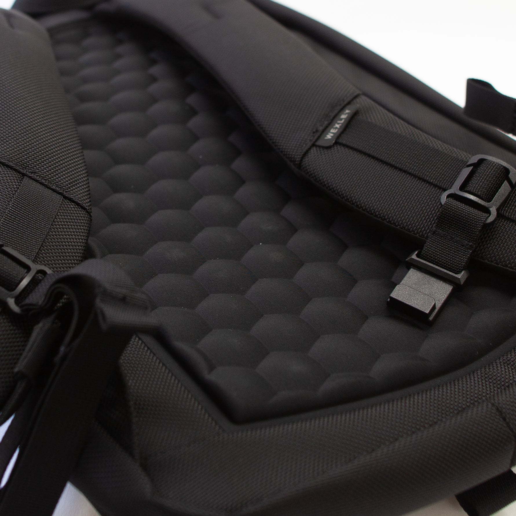 WEXLEY / TACOMA / 11L Slim Daypack Cordura® Series – Neue