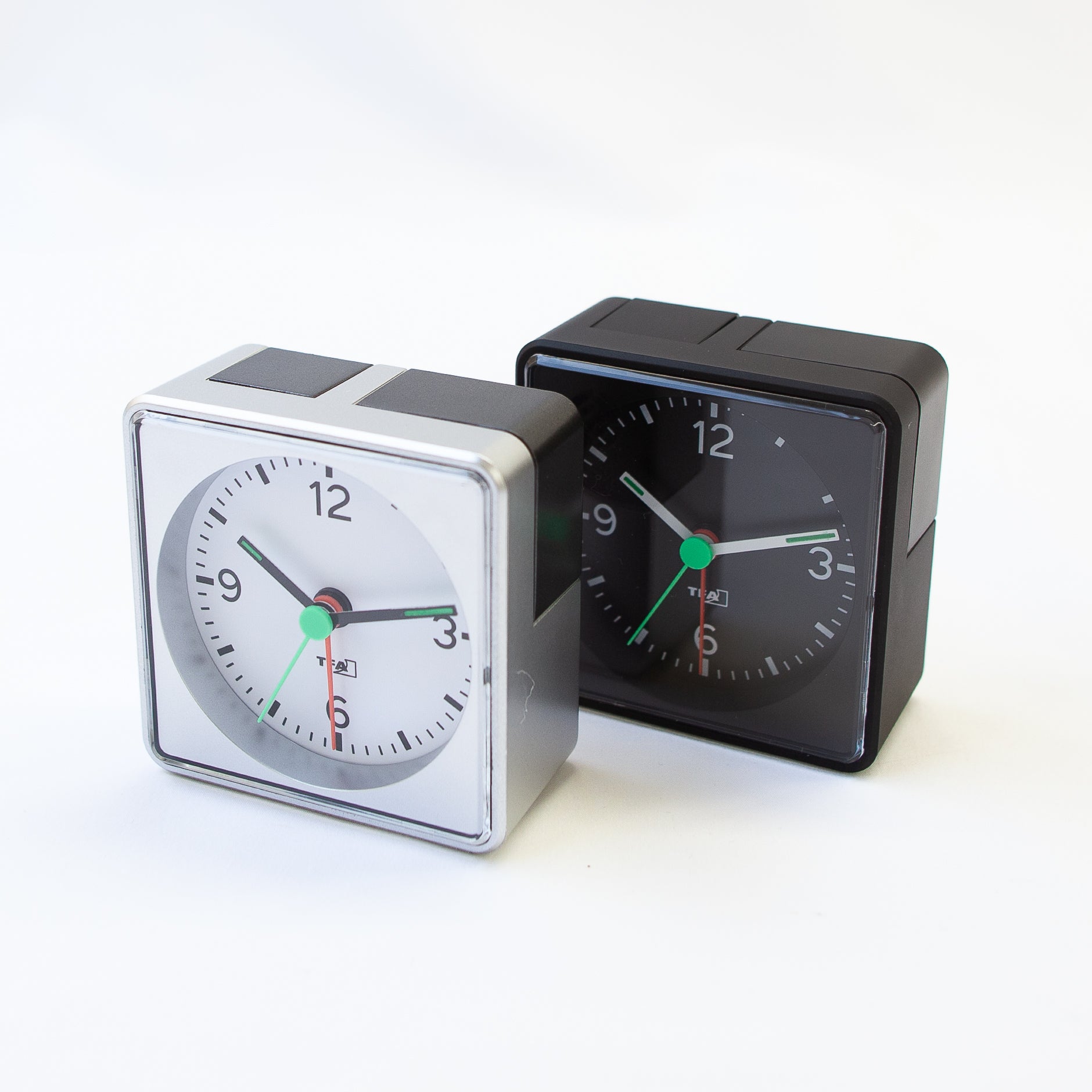 TFA Dostman ］アナログアラームクロック 60.1013 – Neueオンライン