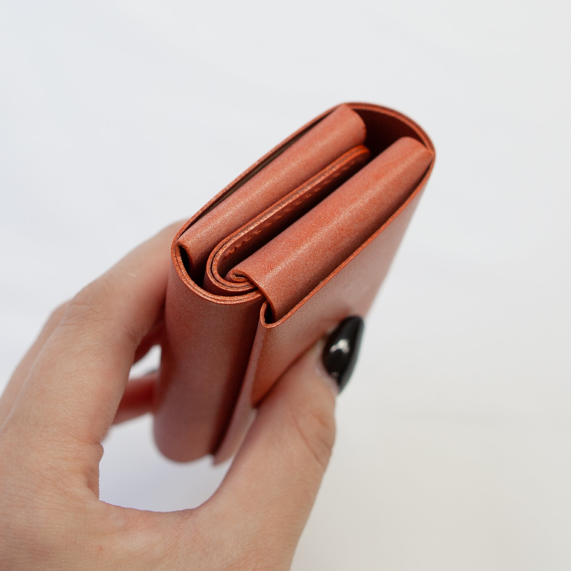 FABRIK ミニ財布 FABRIK / MINI – Neueオンラインストア｜もっと愛着のわく、明日を。