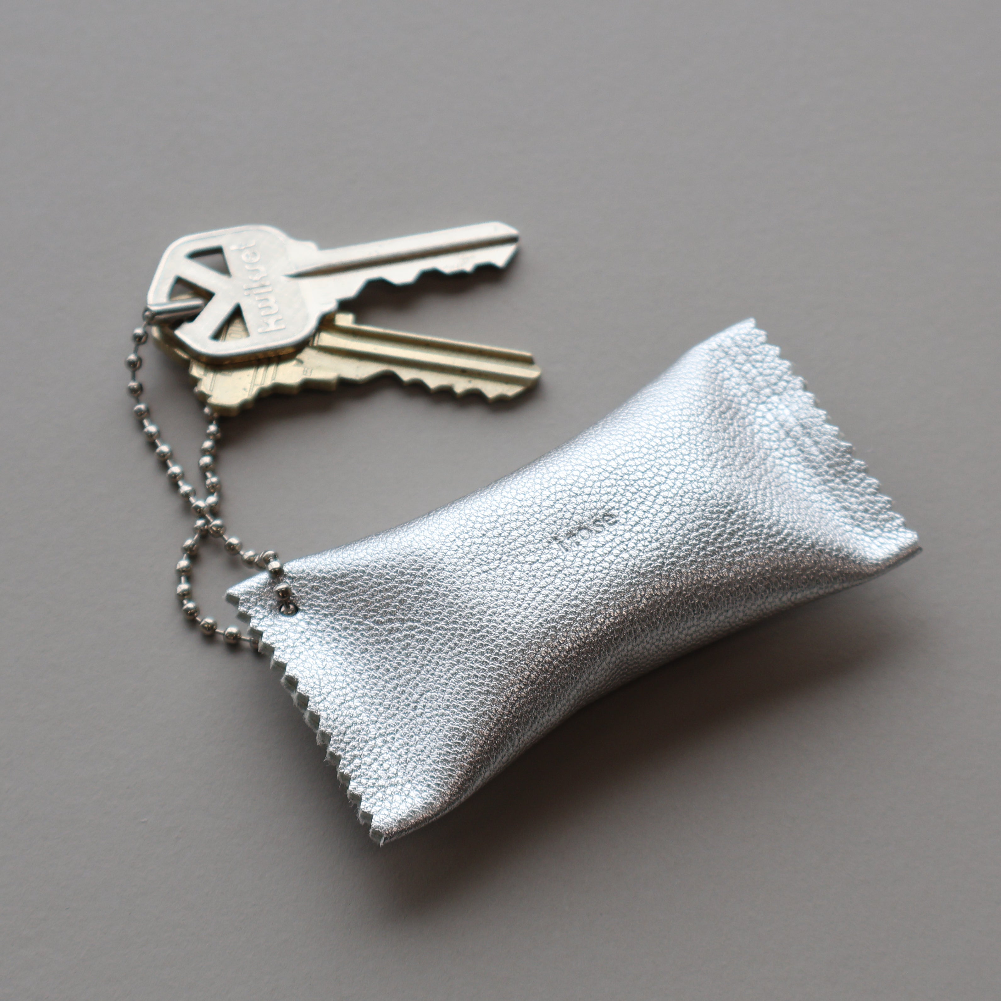 irose / WHISTLE CHARM – Neueオンラインストア｜もっと愛着のわく