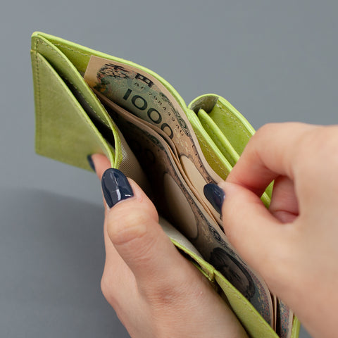 SIBILLA / 三つ折りウォレットエンべロップ