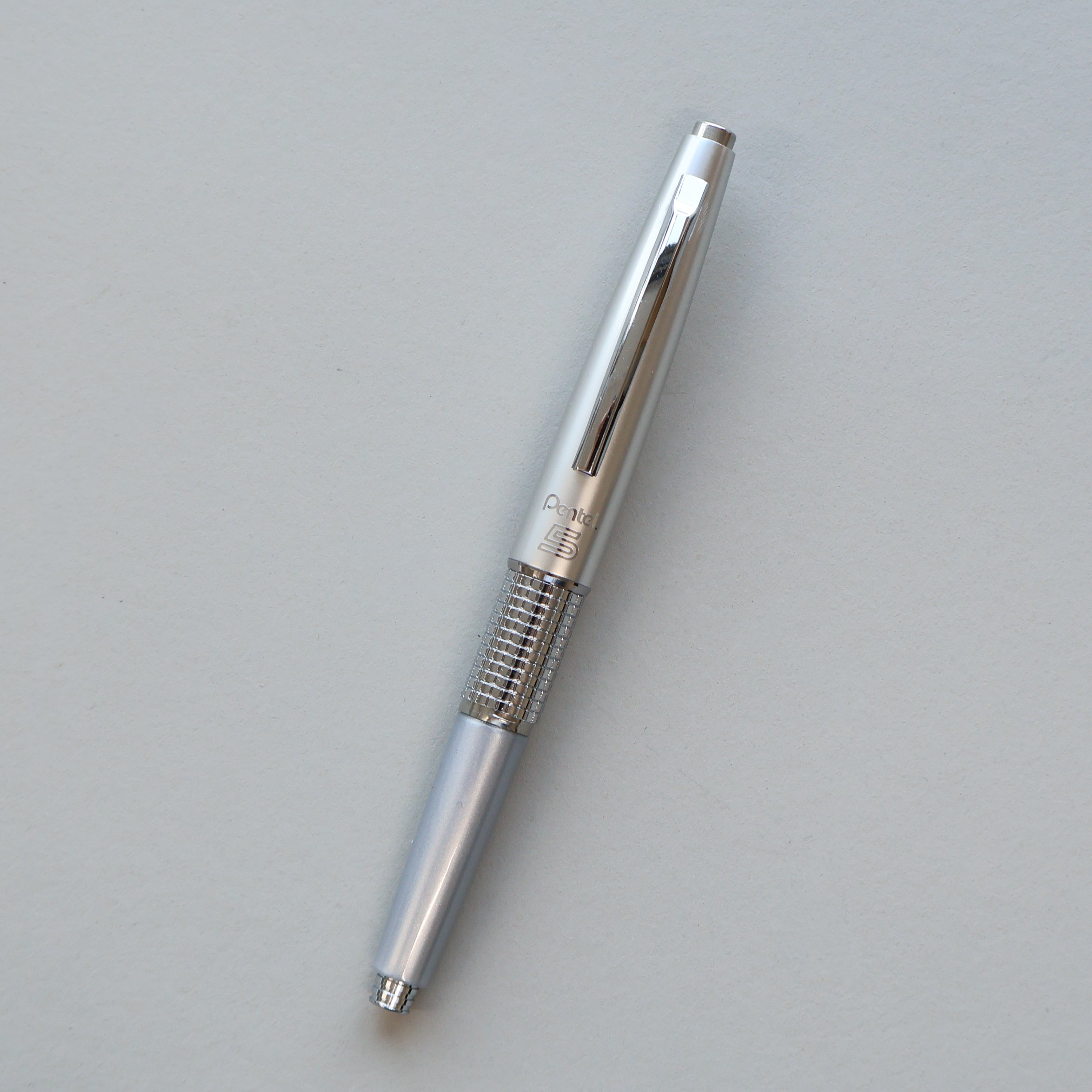 Pentel / 万年CIL ケリー – Neueオンラインストア｜もっと愛着のわく