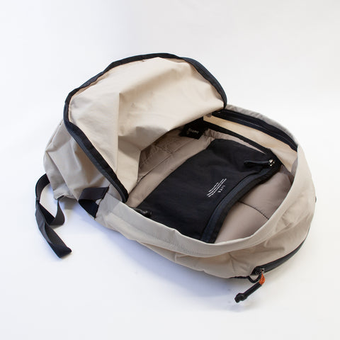 ［ bellroy ］Lite Daypack