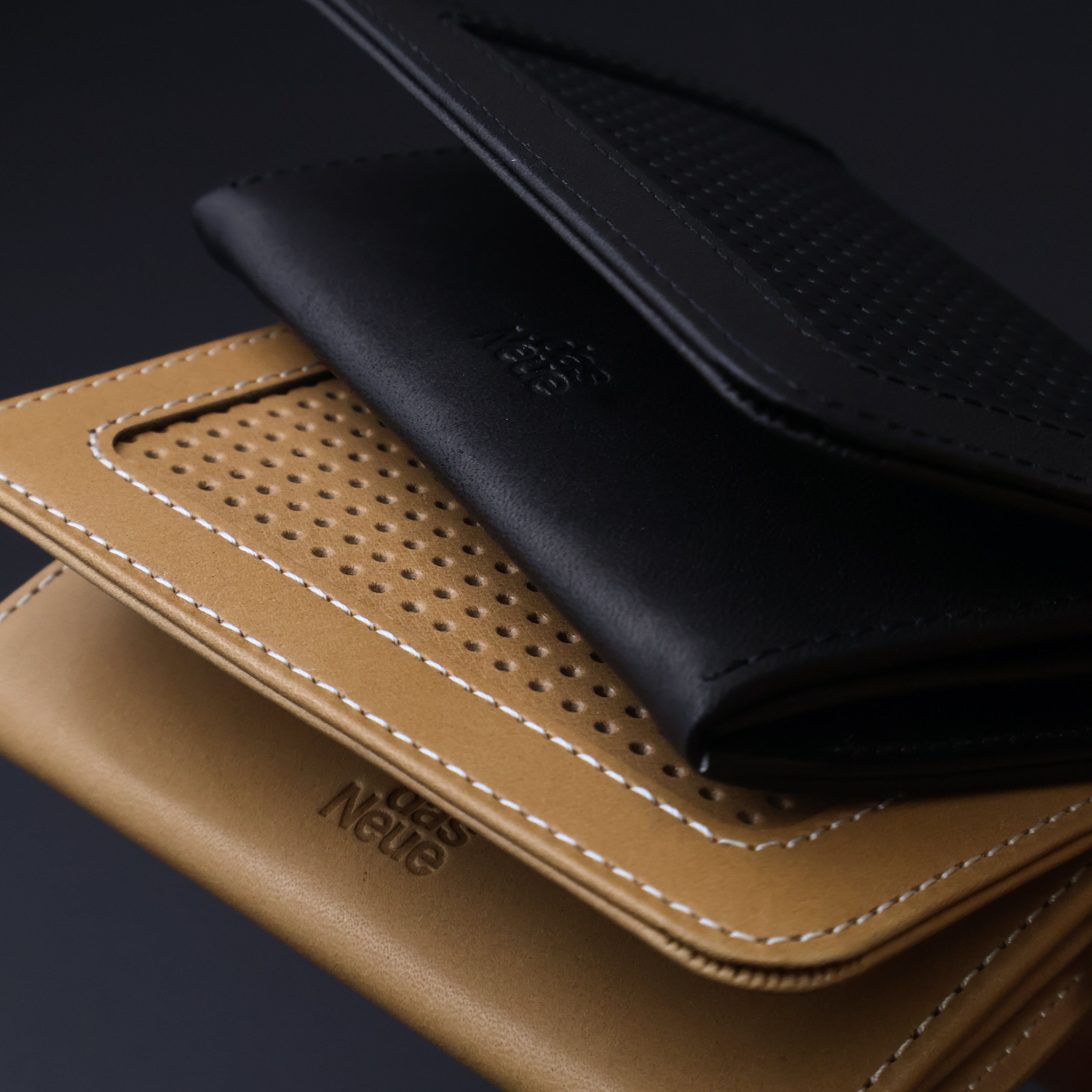 Crown Leather × Punching / ササマチ名刺入れ – Neueオンラインストア