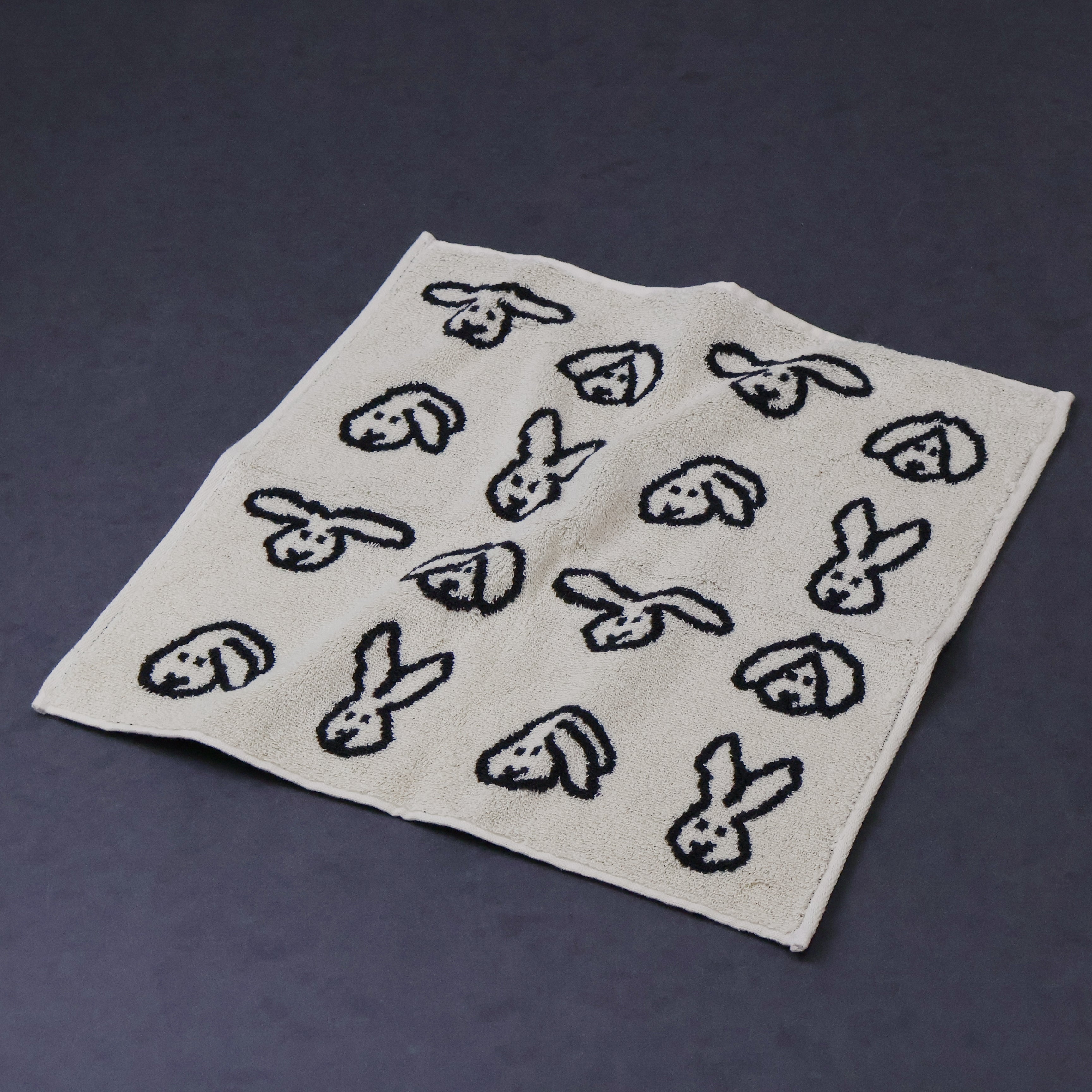 WARMGREY TAIL / ハンドタオル – Neueオンラインストア｜もっと愛着の