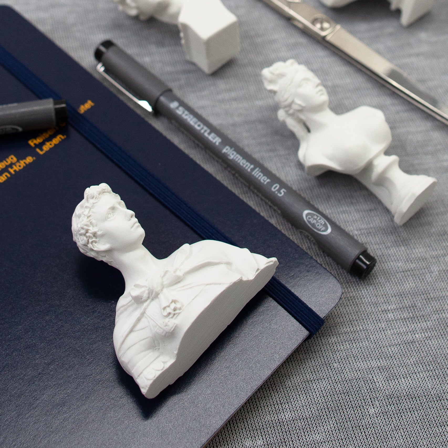 ラジカルアート ］石膏風レプリカ – Neueオンラインストア