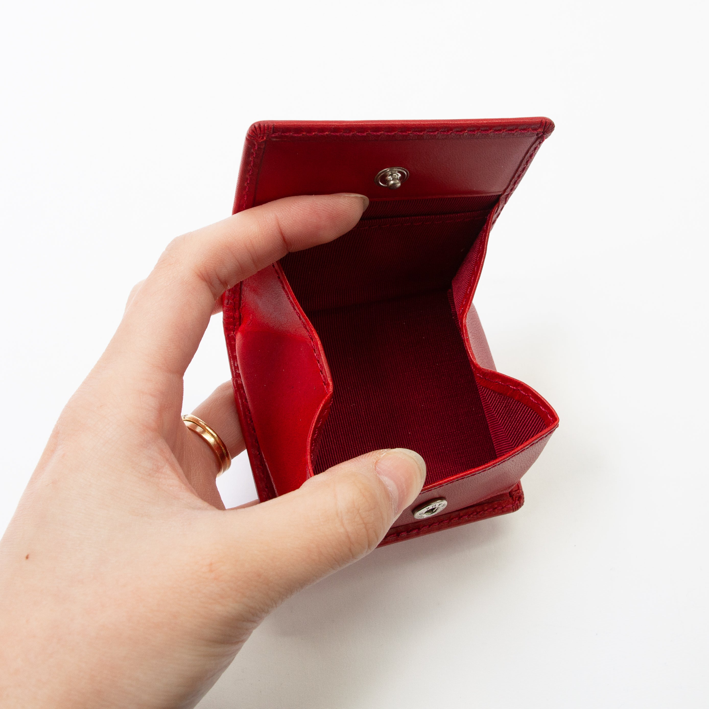 SLIP-ON ］スクエアコインケース – Neueオンラインストア｜もっと愛着