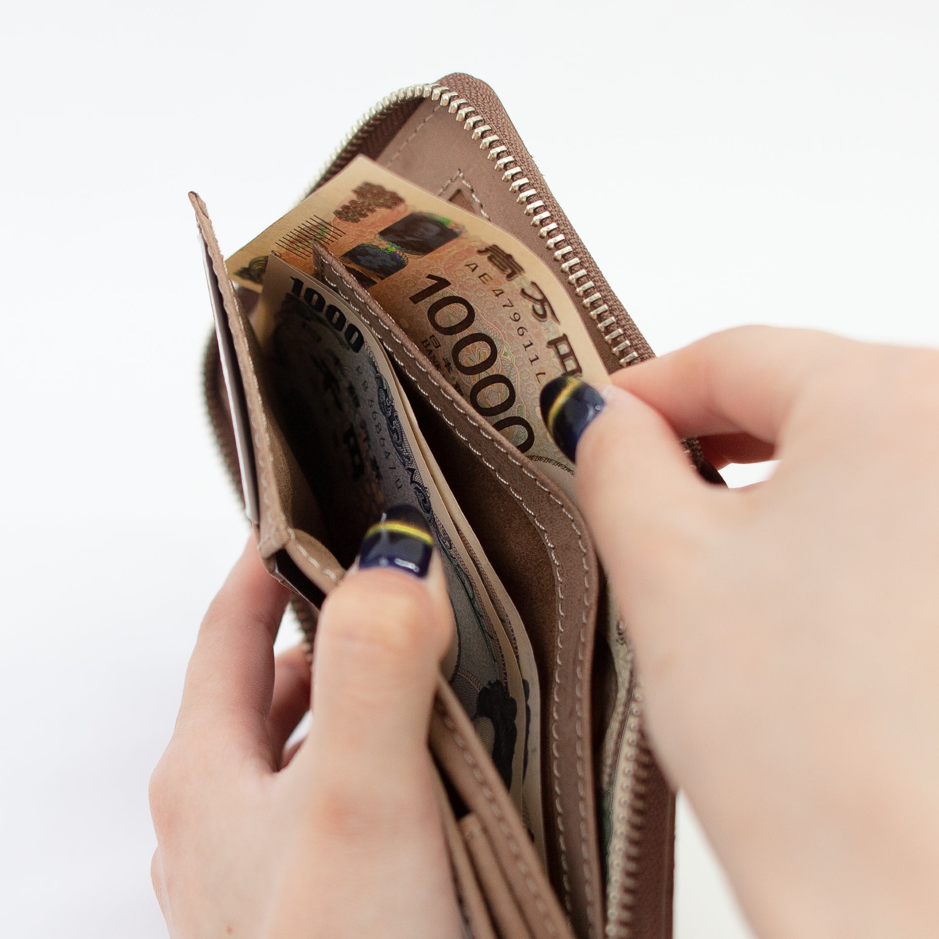 ELBAMATT ] ミドルウォレット – Neueオンラインストア｜もっと