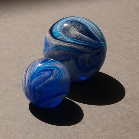 amabro / ABSTRACT GLASS BALL