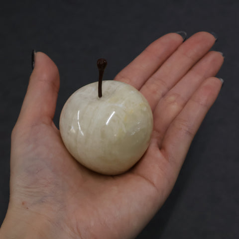 DETAIL / Marble Apple S