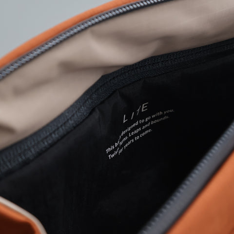 ［ Bellroy ］Lite Sling mini
