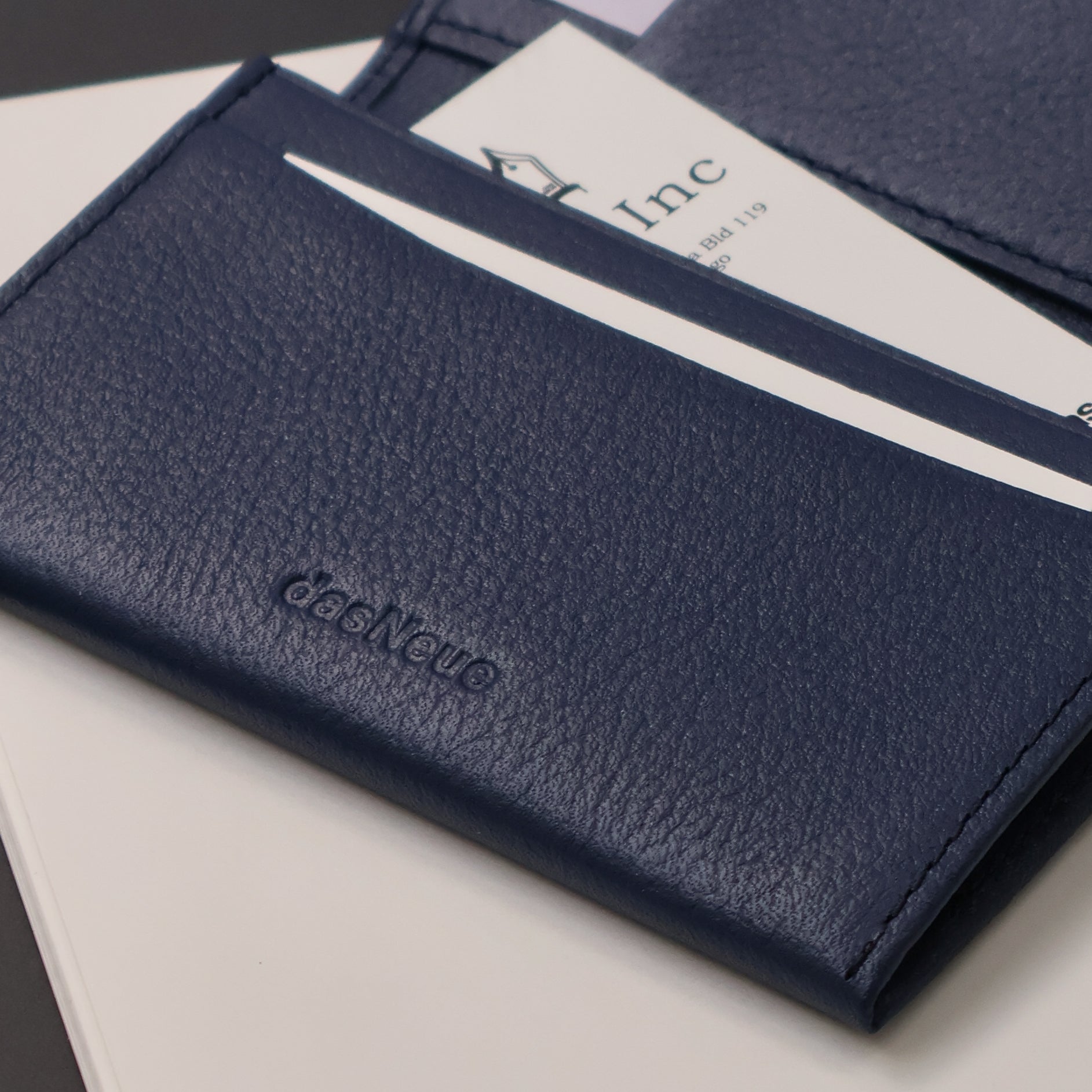 OSL GENUINE LEATHER / パスケース付き名刺入れ – Neueオンライン