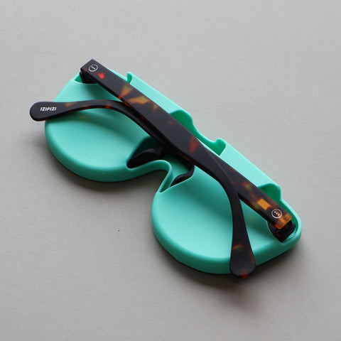 LUPS / シリコングラスケース