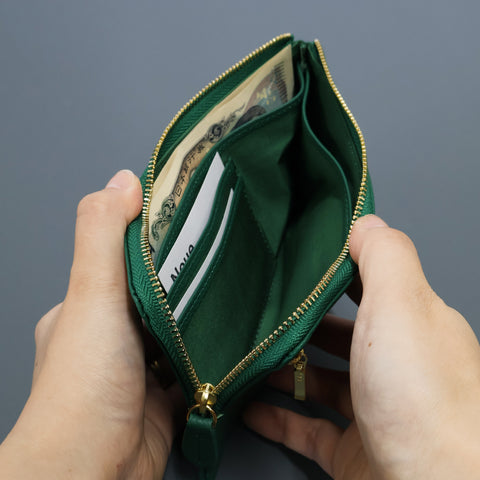 PURE SHRINK SOFT / ウォレットポーチ