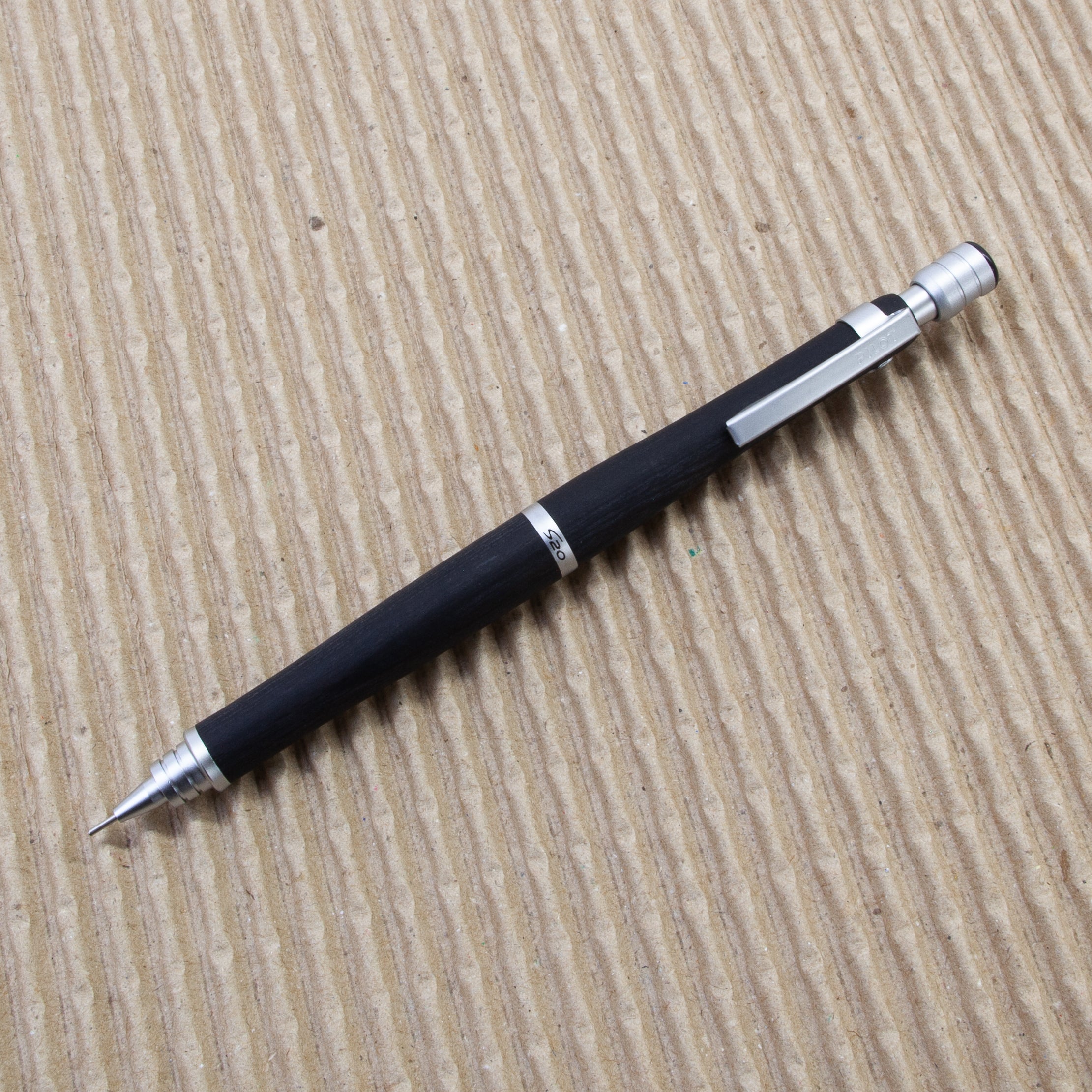 PILOT ] S20 – Neueオンラインストア｜もっと愛着のわく、明日を。