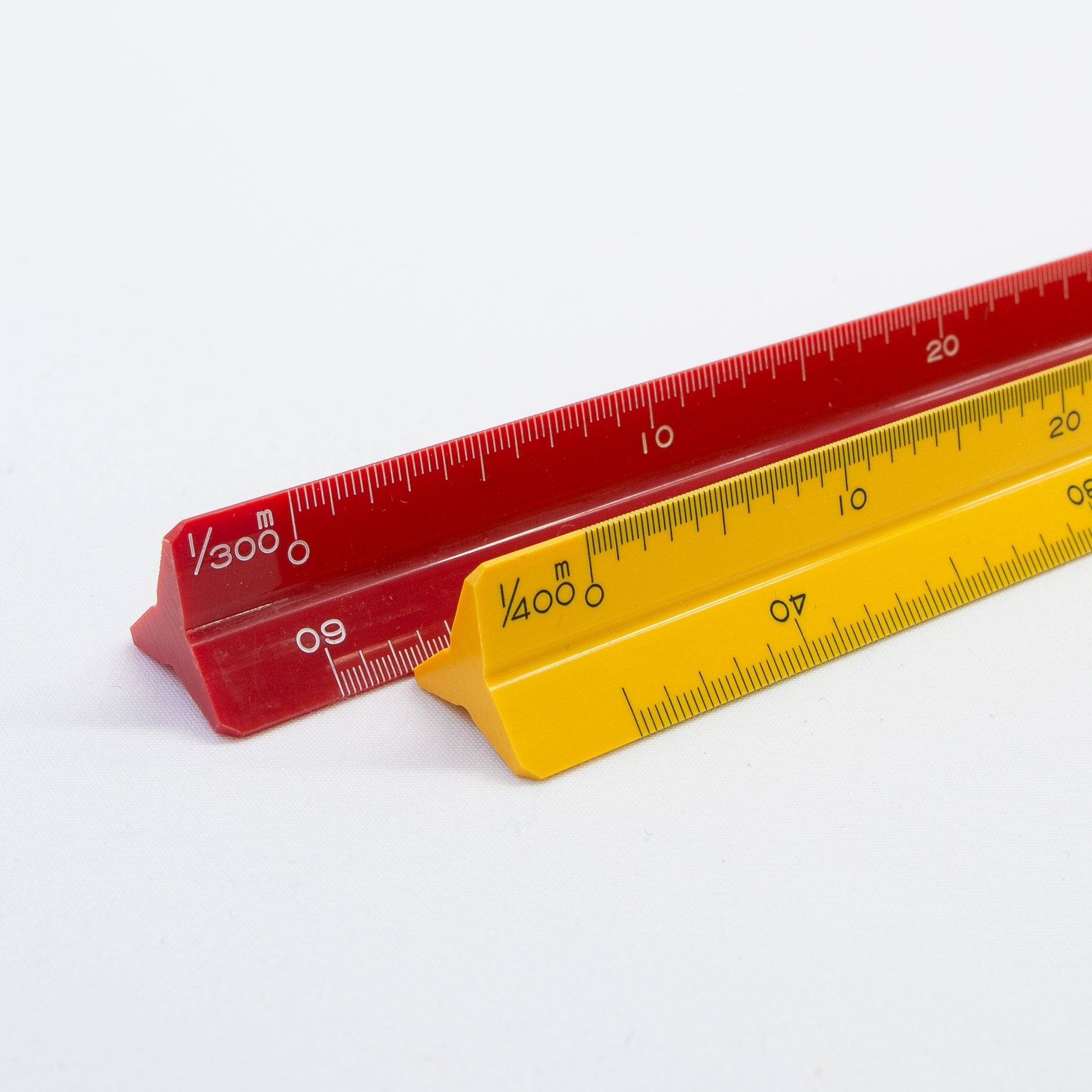 ドラパス ］カラー三角スケール 15cm – Neueオンラインストア｜もっと